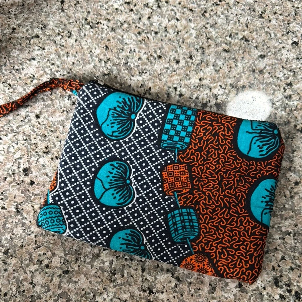 Colorful Patterned Clutch - Picture 1 of 2